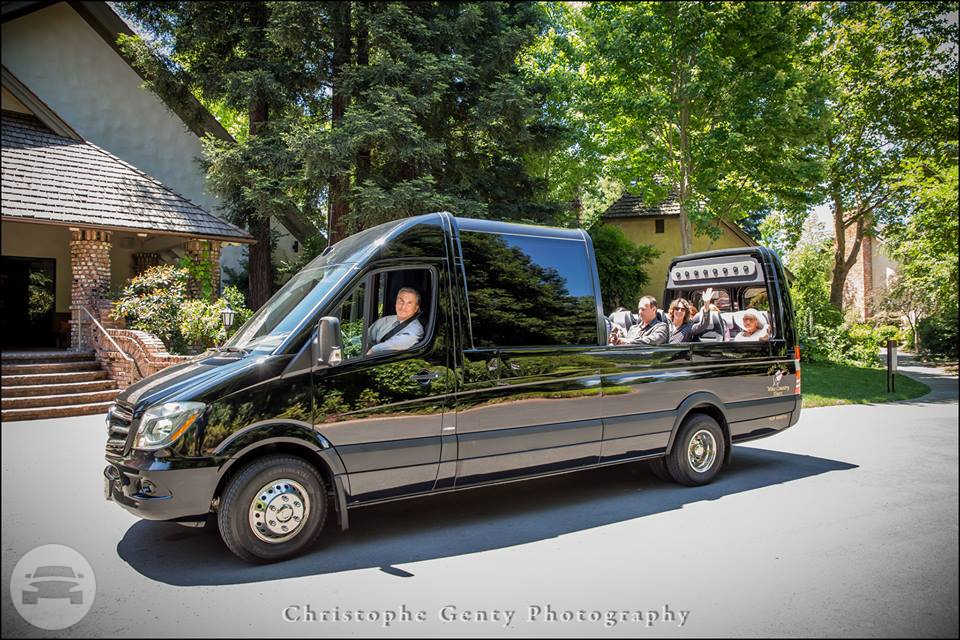 Convertible Sprinter Limo
Limo /
Napa, CA

 / Hourly (Other services) $167.85
