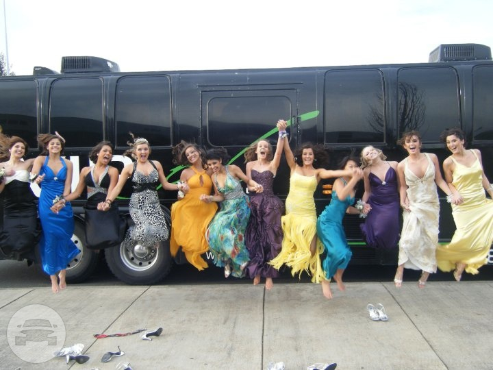30 Passenger VIP Coach
Party Limo Bus /
Portland, OR

 / Hourly $0.00
