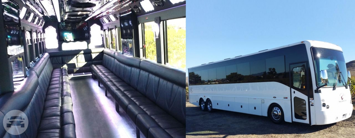 Limousine Bus 32 Passengers
Coach Bus /
Napa, CA

 / Hourly $275.00
