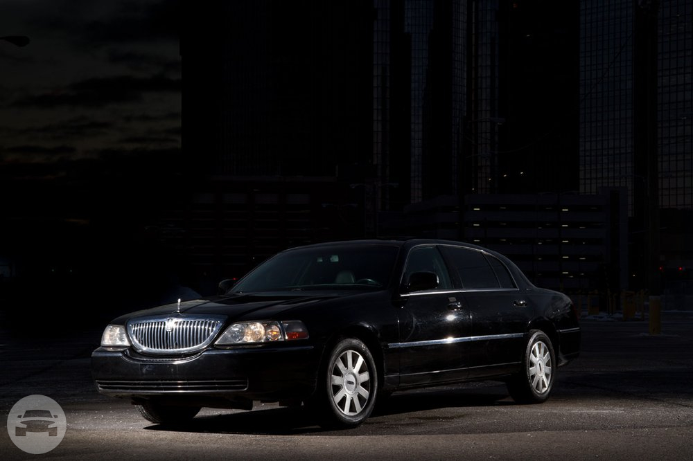 Executive Lincoln Town Car
Sedan /
Detroit, MI

 / Hourly $0.00

