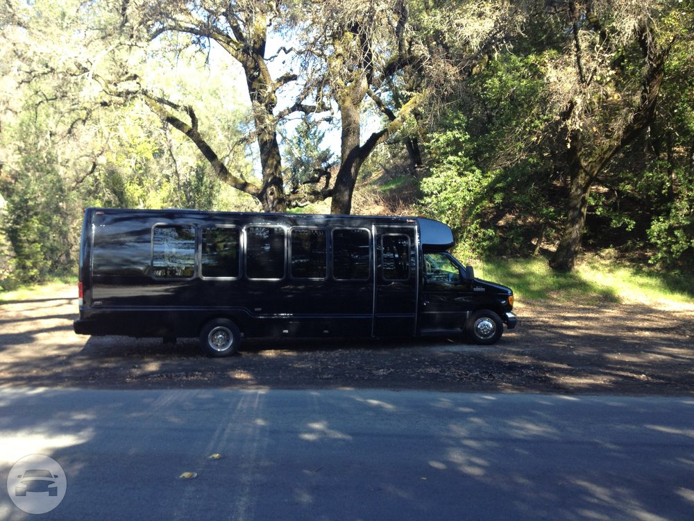 14 Passenger Luxury Limo Bus
Party Limo Bus /
San Francisco, CA

 / Hourly $0.00
