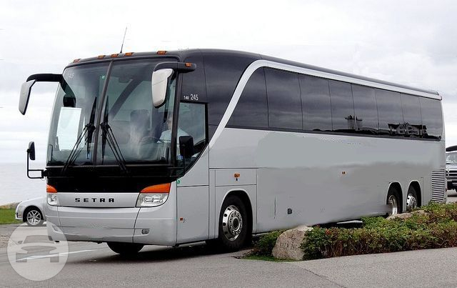 SILVER SHUTTLE BUS - 56 PASSENGER
Coach Bus /
White Plains, NY

 / Hourly $0.00

