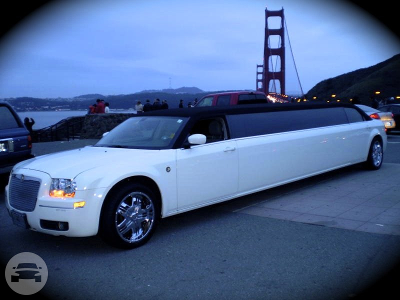 Chrysler 300C Limousine
Limo /
Livermore, CA

 / Hourly $105.00
