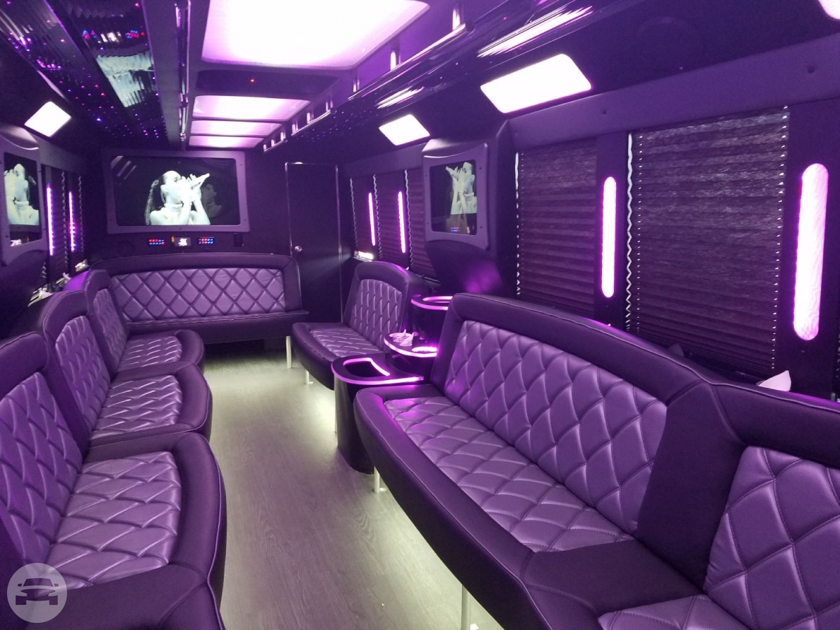 28 Passenger Bus Limo
Party Limo Bus /
New York, NY

 / Hourly $175.00
