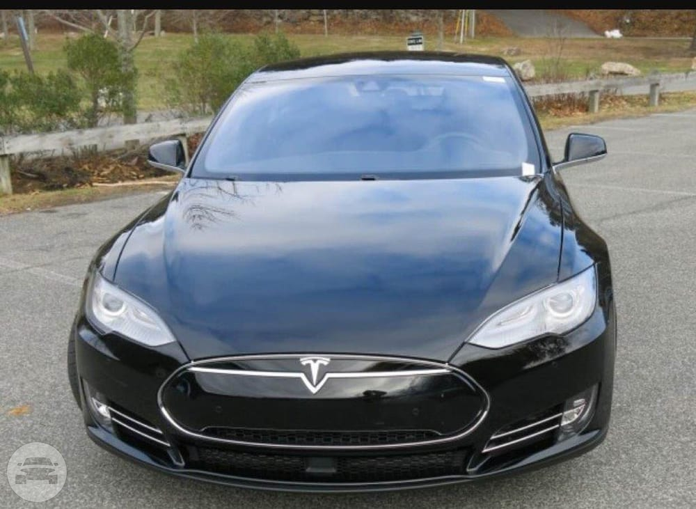 Tesla Model S
Sedan /
Renton, WA

 / Hourly $0.00
