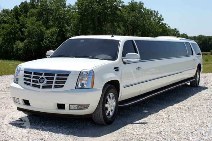 White Cadillac Escalade Limousine
Limo /
Chicago, IL

 / Hourly $0.00

