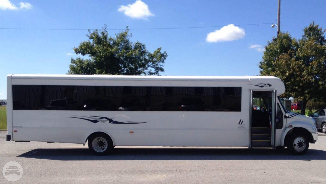 41 Passenger Coach
Coach Bus /
Rogers, AR

 / Hourly $0.00
