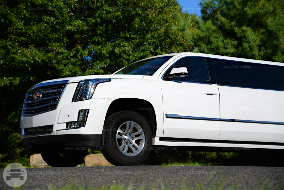 White Cadillac Escalade Limousine with Jet Doors
Limo /
Paterson, NJ

 / Hourly $0.00
