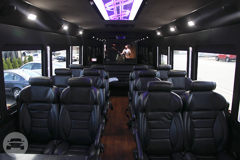 Executive Limo Bus
Coach Bus /
Chicago, IL

 / Hourly $0.00
