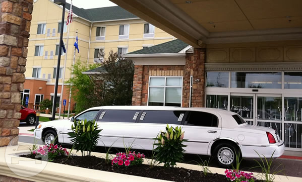 10 Passenger Lincoln Town Car Limousine
Limo /
Portage, IN

 / Hourly $0.00
