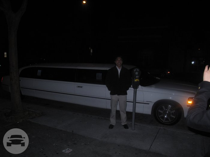 White Limousine
Limo /
Concord, CA

 / Hourly $95.00
