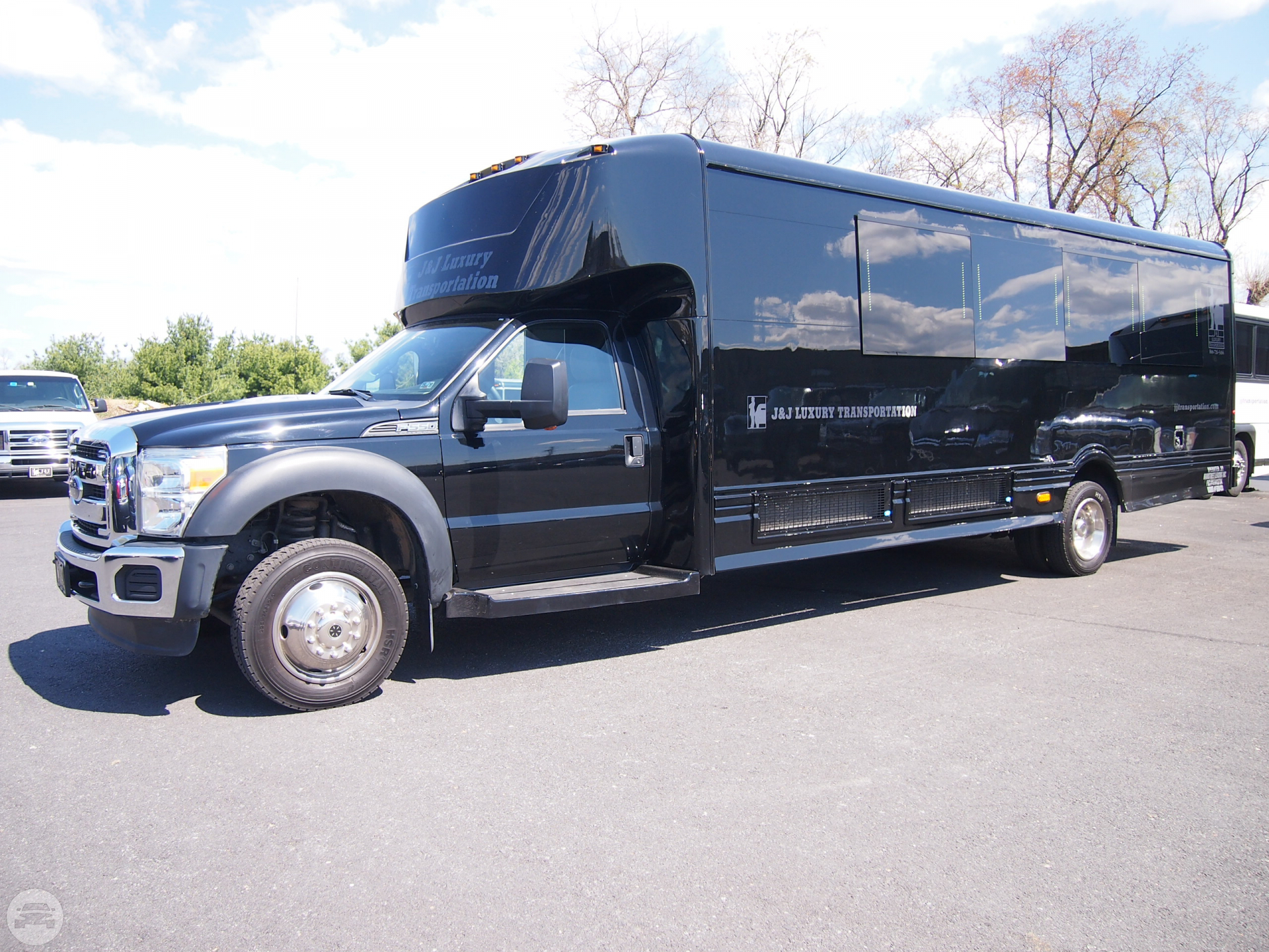 26 Passenger Party Bus
Party Limo Bus /
Mt Pocono, PA 18344

 / Hourly $0.00

