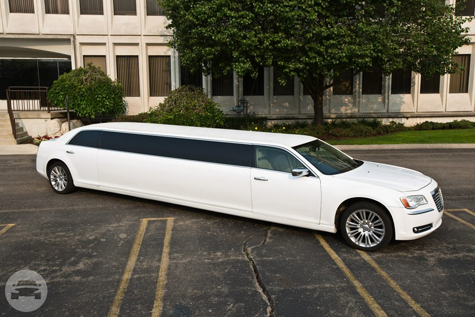 White 2014 Chrysler 300 Limousine
Limo /
Detroit, MI

 / Hourly $0.00
