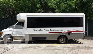 Glaval Party Bus
Party Limo Bus /
Milwaukee, WI

 / Hourly $0.00
