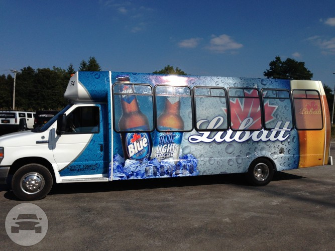 Labatt Blue Limo Bus
Party Limo Bus /
Rochester, NY

 / Hourly $0.00

