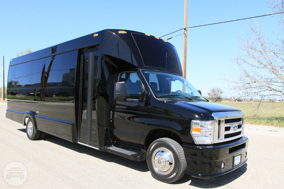 22 passenger Minicoach w/luggage 
Coach Bus /
Hollywood, FL

 / Hourly $110.00
