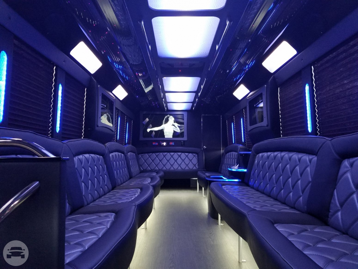 28 Passenger Bus Limo
Party Limo Bus /
New York, NY

 / Hourly $175.00
