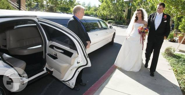 White Stretch Limousine
Limo /
South Lake Tahoe, CA

 / Hourly $0.00
