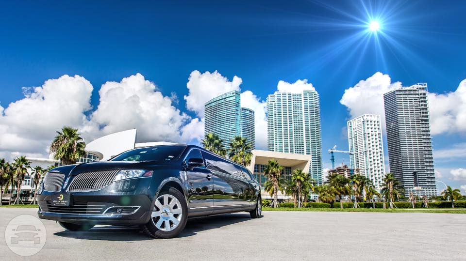 Lincoln MKT Limousine
Limo /
Miami, FL

 / Hourly $0.00
