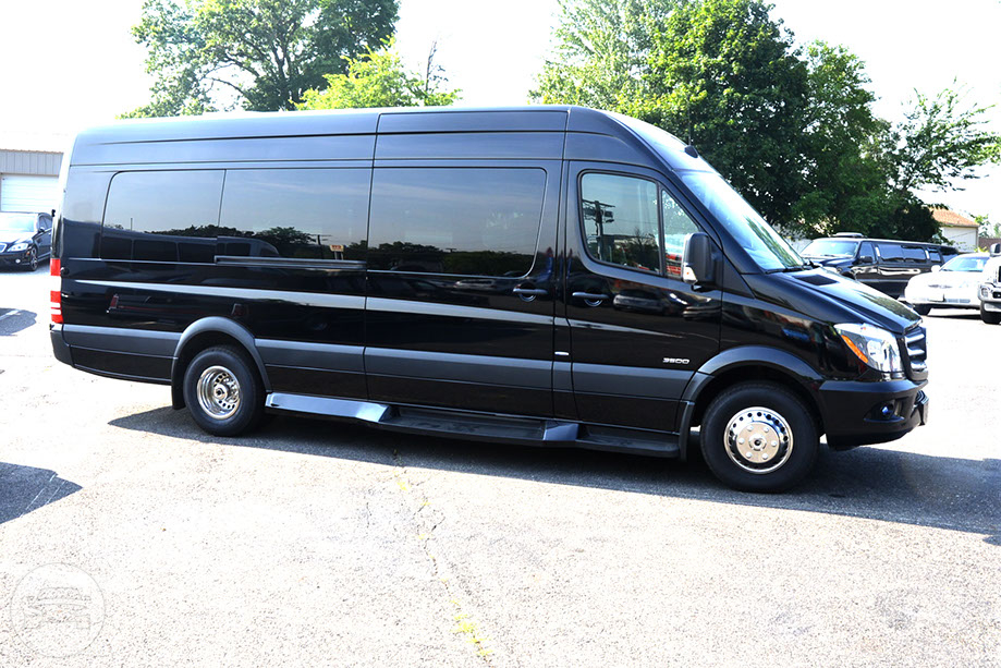 Mercedes Sprinter
Van /
Portsmouth, VA

 / Hourly $0.00

