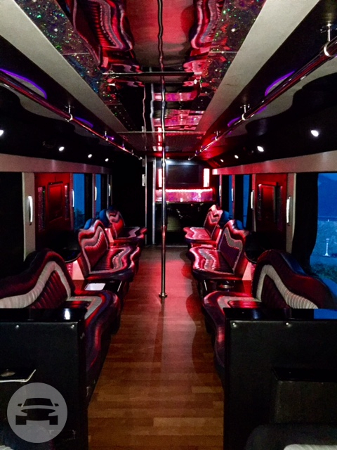 Entertainer Party Bus (30-45 Passengers)
Party Limo Bus /
San Francisco, CA

 / Hourly $0.00
