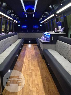 THE V.I.P Luxury Coaches (Party Buses)
Party Limo Bus /
Detroit, MI

 / Hourly $0.00
