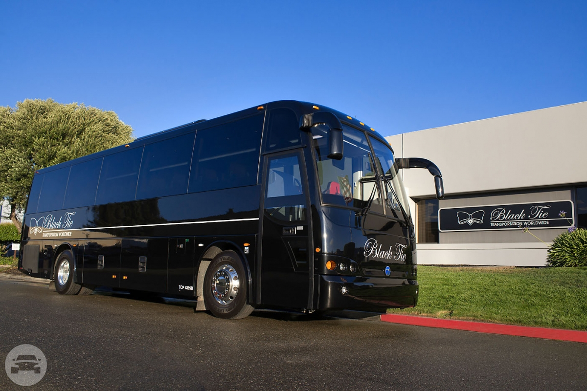 Motor Coach 40
Coach Bus /
San Francisco, CA

 / Hourly $0.00
