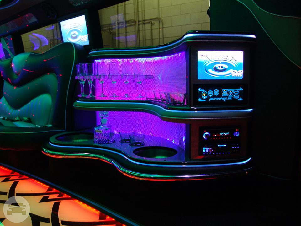 H2 Hummer Limousine - ICE
Hummer /
Dallas, TX

 / Hourly $0.00
