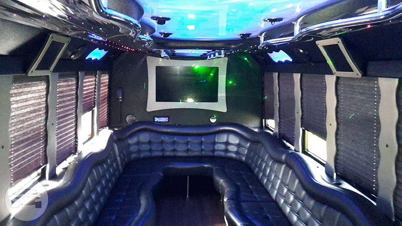 Party Bus - Eagle
Party Limo Bus /
Palatine, IL

 / Hourly $0.00
