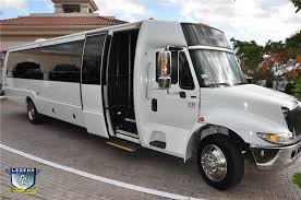 28 Passenger Krystal Limo Bus
Party Limo Bus /
New York, NY

 / Hourly $0.00
