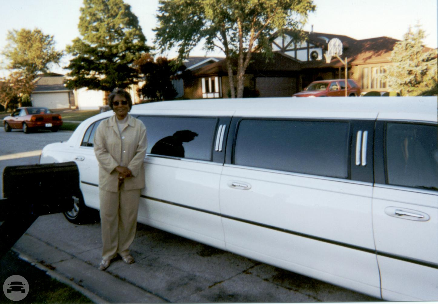 Lincoln Stretch Limousine - White
Limo /
Chicago, IL

 / Hourly $0.00
