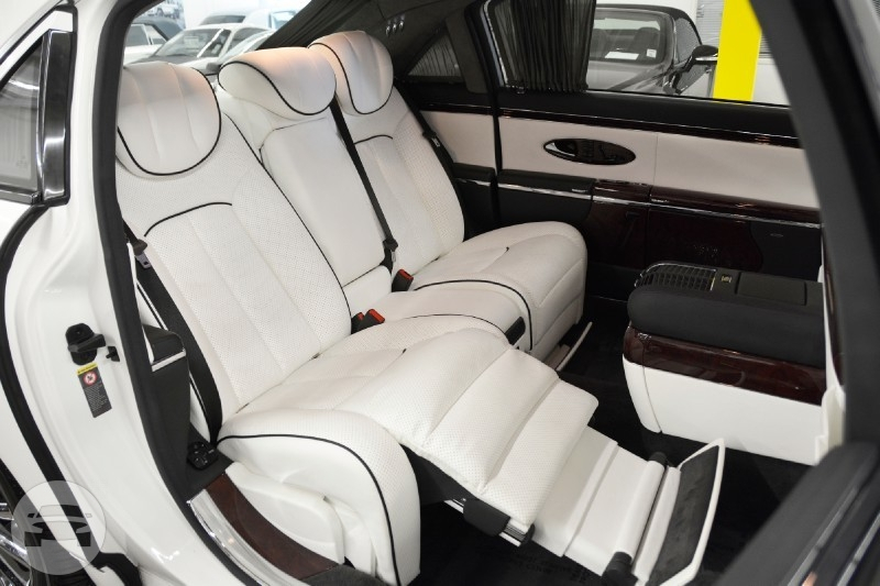 Maybach 62 Extended Wheelbase Limited Edition
Limo /
New York, NY

 / Hourly $0.00
