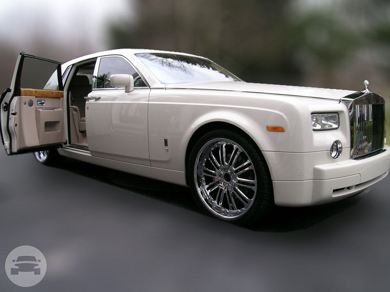 Rolls Royce
Sedan /
Croton-On-Hudson, NY 10520

 / Hourly $0.00
