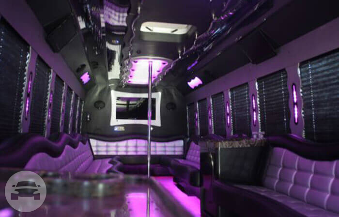 Ford F650 Party Bus - 32 Passenger
Party Limo Bus /
Los Angeles, CA

 / Hourly $0.00
