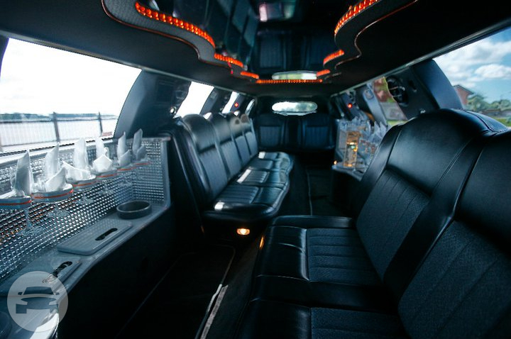CALIFORNIA KNIGHT - LINCOLN BLACK SUPERSTRETCH LIMO
Limo /
Owensboro, KY

 / Hourly $0.00
