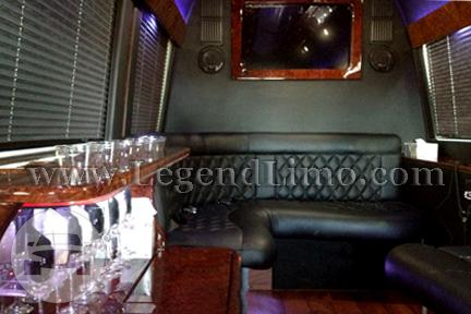 Party Bus - Benz
Party Limo Bus /
Los Angeles, CA

 / Hourly $0.00
