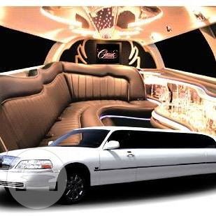 Lincoln Stretch Limousine - White
Limo /
Metairie, LA

 / Hourly $0.00
