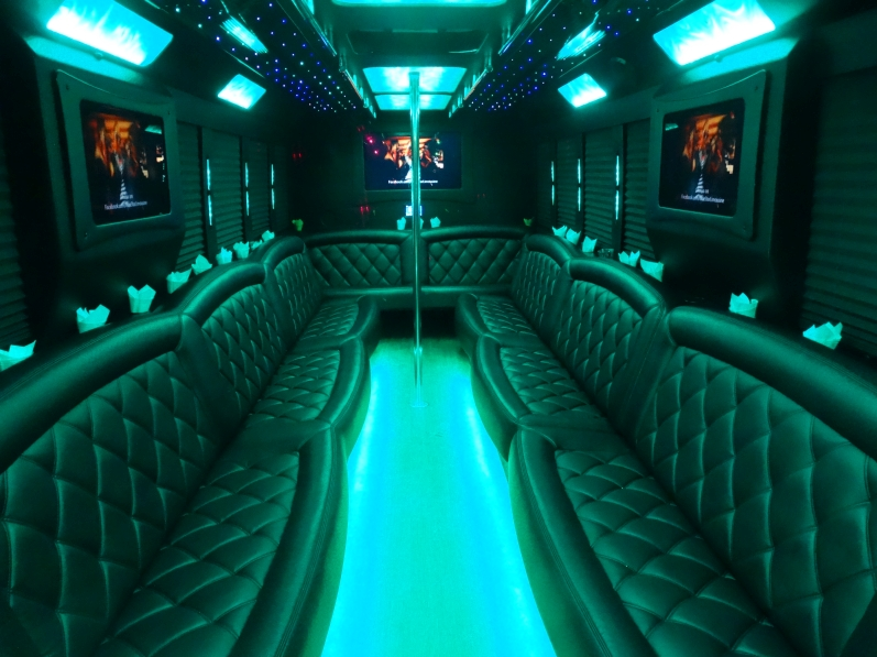 Party Bus 2
Party Limo Bus /
Houston, TX

 / Hourly $0.00
