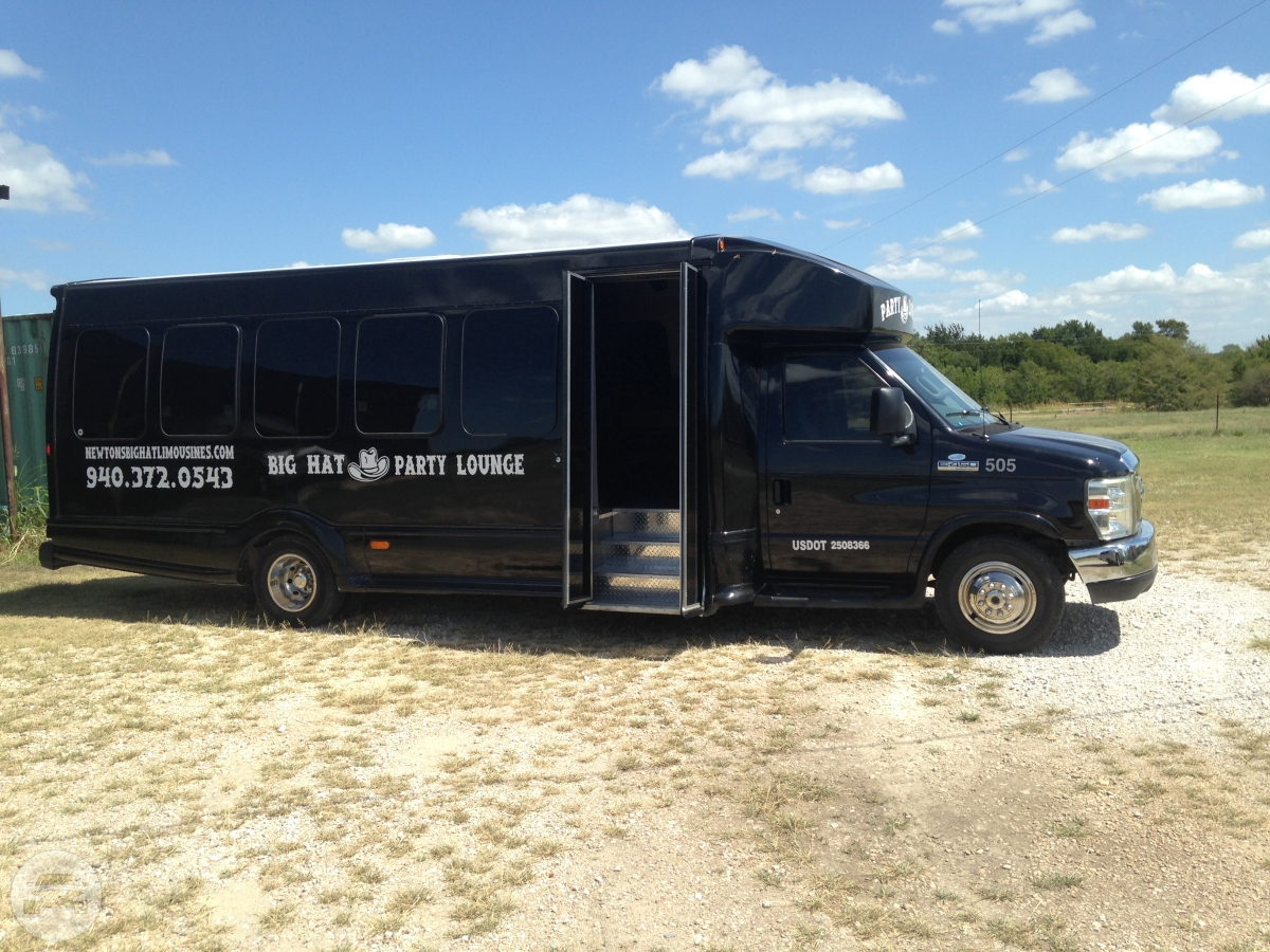 20 passenger Party Bus
Party Limo Bus /
Frisco, TX

 / Hourly $0.00

