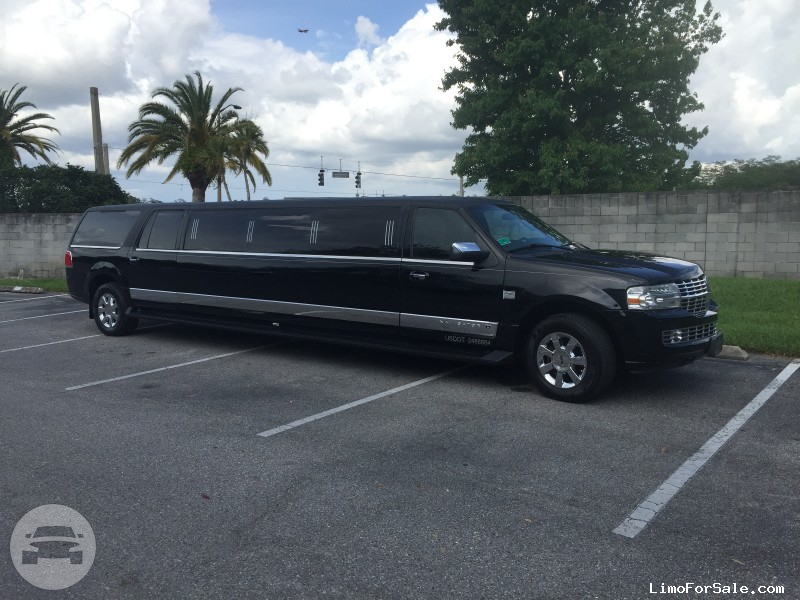 Lincoln Stretch Navigator Lmo
Limo /
San Francisco, CA

 / Hourly (Other services) $125.00
