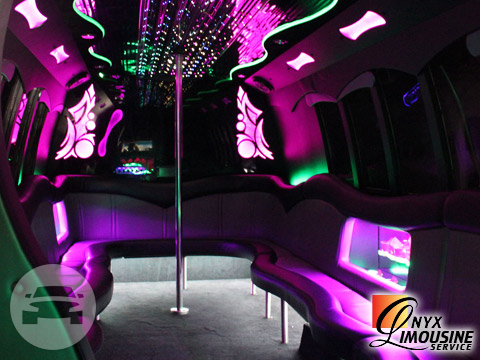 KK25 Limousine Party Bus
Party Limo Bus /
Houston, TX

 / Hourly $0.00

