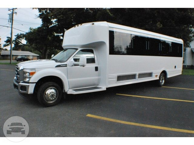 28 passenger Luxury Party Bus
Party Limo Bus /
Cleveland, OH

 / Hourly $120.00
