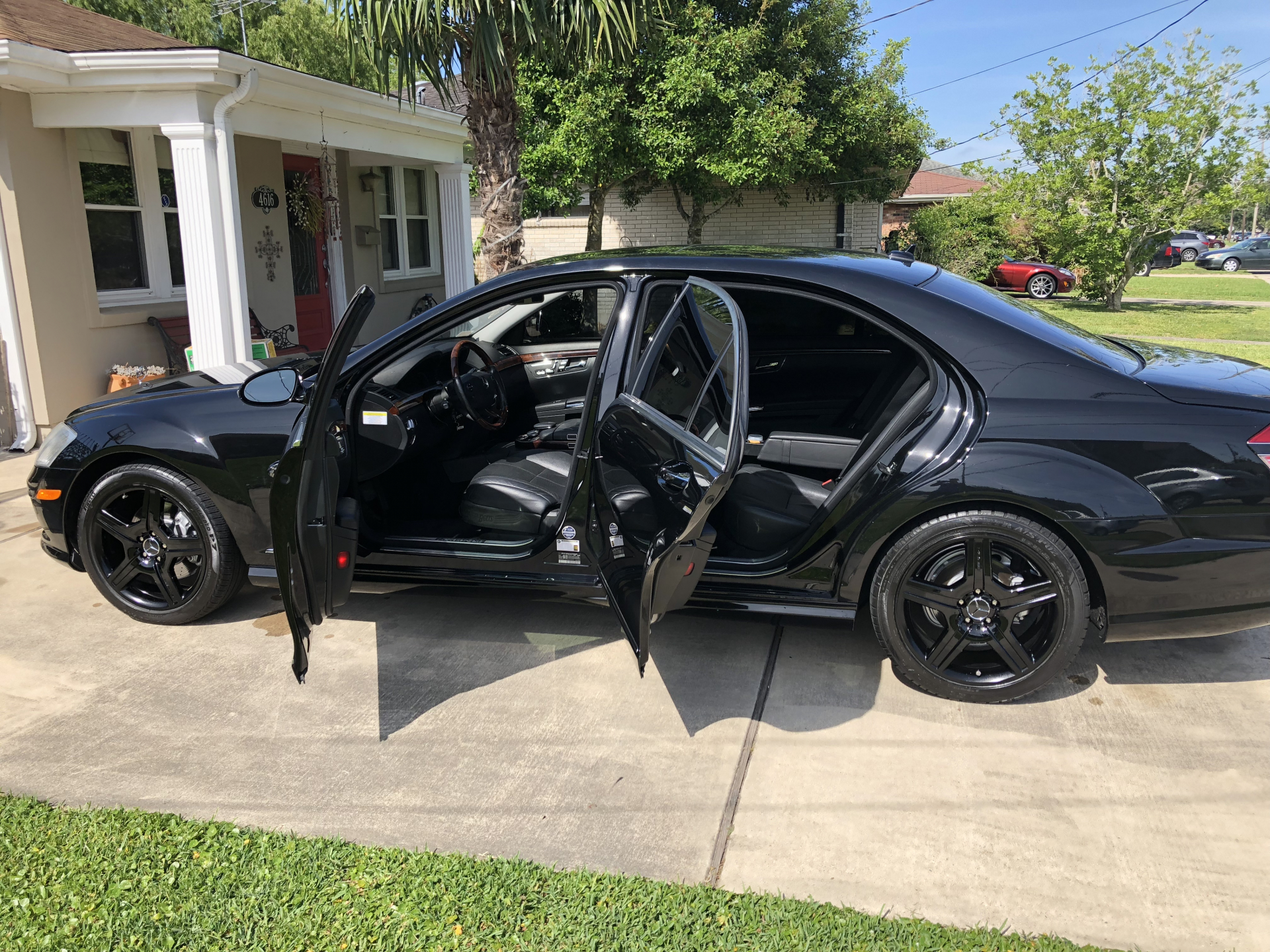 Mercedes S550
- /
New Orleans, LA

 / Hourly $0.00
