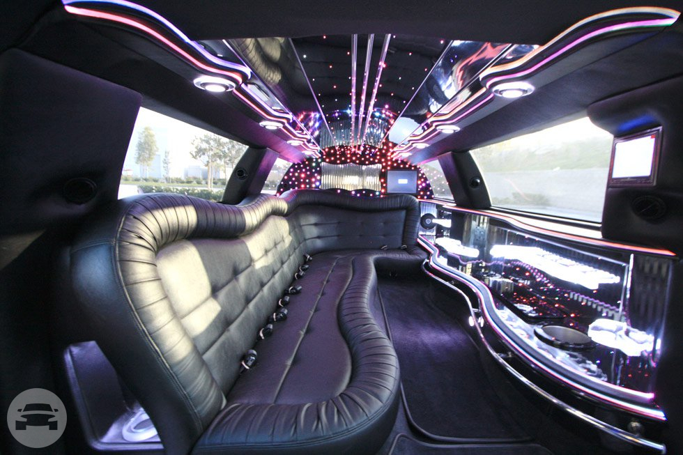 10 Passenger White Lincoln Stretch
Limo /
Wilmington, DE

 / Hourly $0.00
