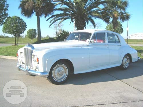 Rolls Royce
Sedan /
Metairie, LA

 / Hourly $0.00
