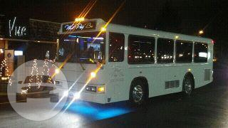 Party Bus
Party Limo Bus /
Cincinnati, OH

 / Hourly $0.00
