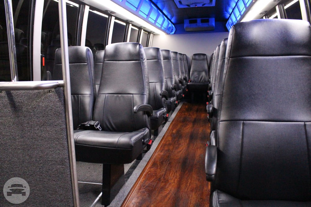 Ford Executive Mini-Bus
Coach Bus /
Dallas, TX

 / Hourly $0.00
