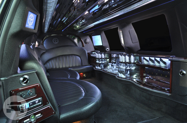 12 passenger Ford Expidition
Limo /
New York, NY

 / Hourly $0.00

