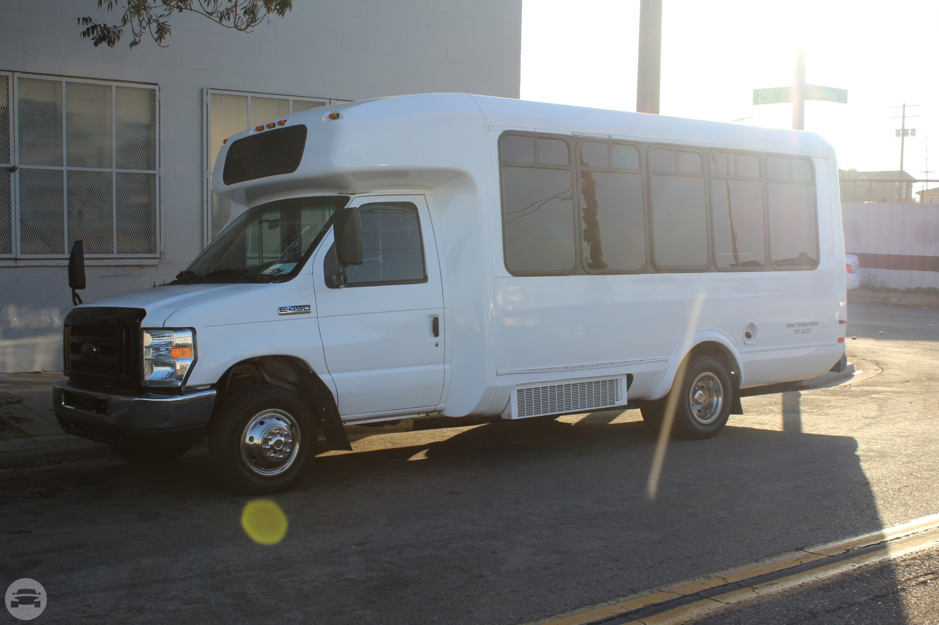 Limo Bus
Party Limo Bus /
San Diego, CA

 / Hourly $0.00
