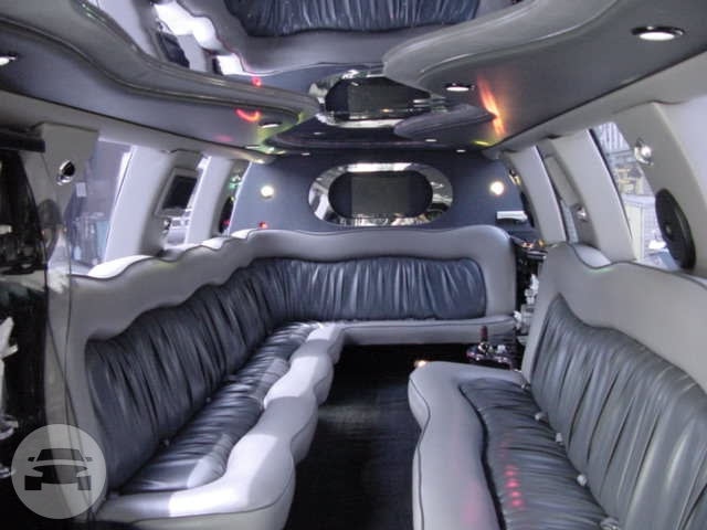 14 Passenger Cadillac Escalade SUV Stretch Limo
Limo /
Los Angeles, CA

 / Hourly $0.00

